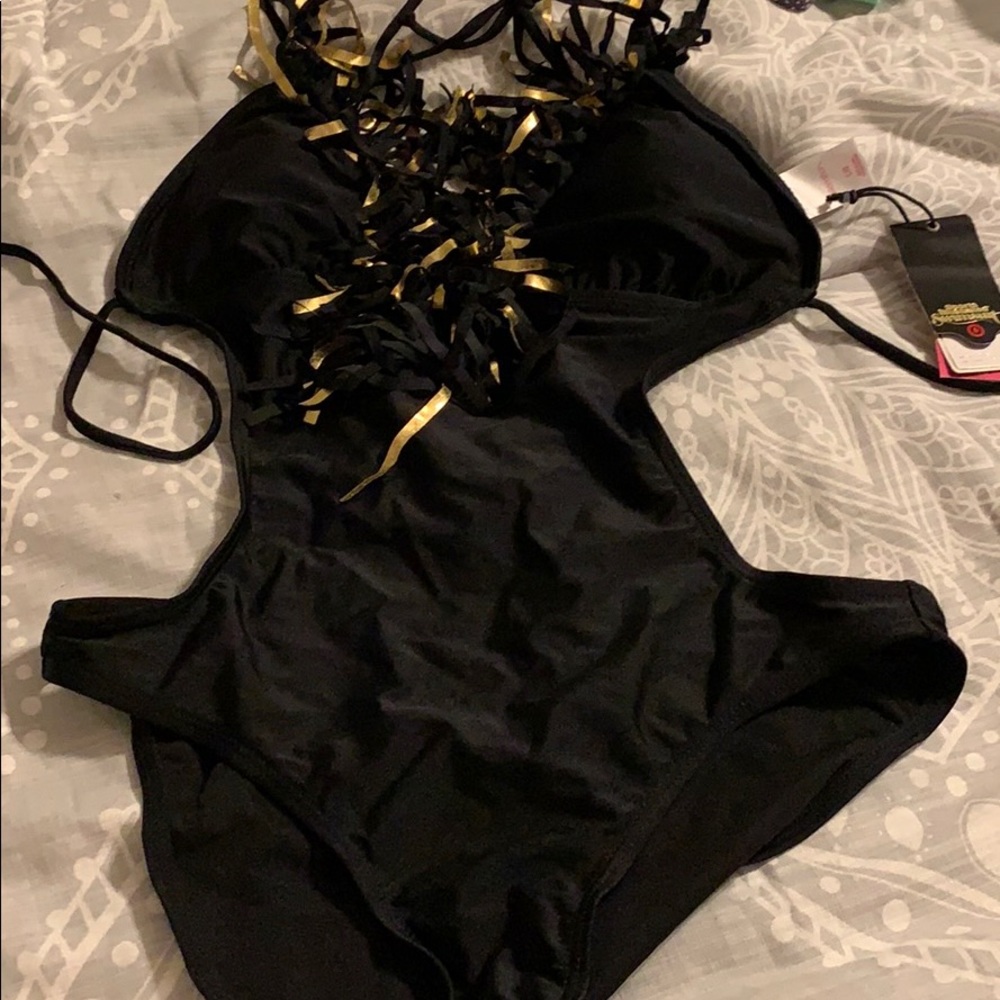 Xhilaration black key hole bathing suit